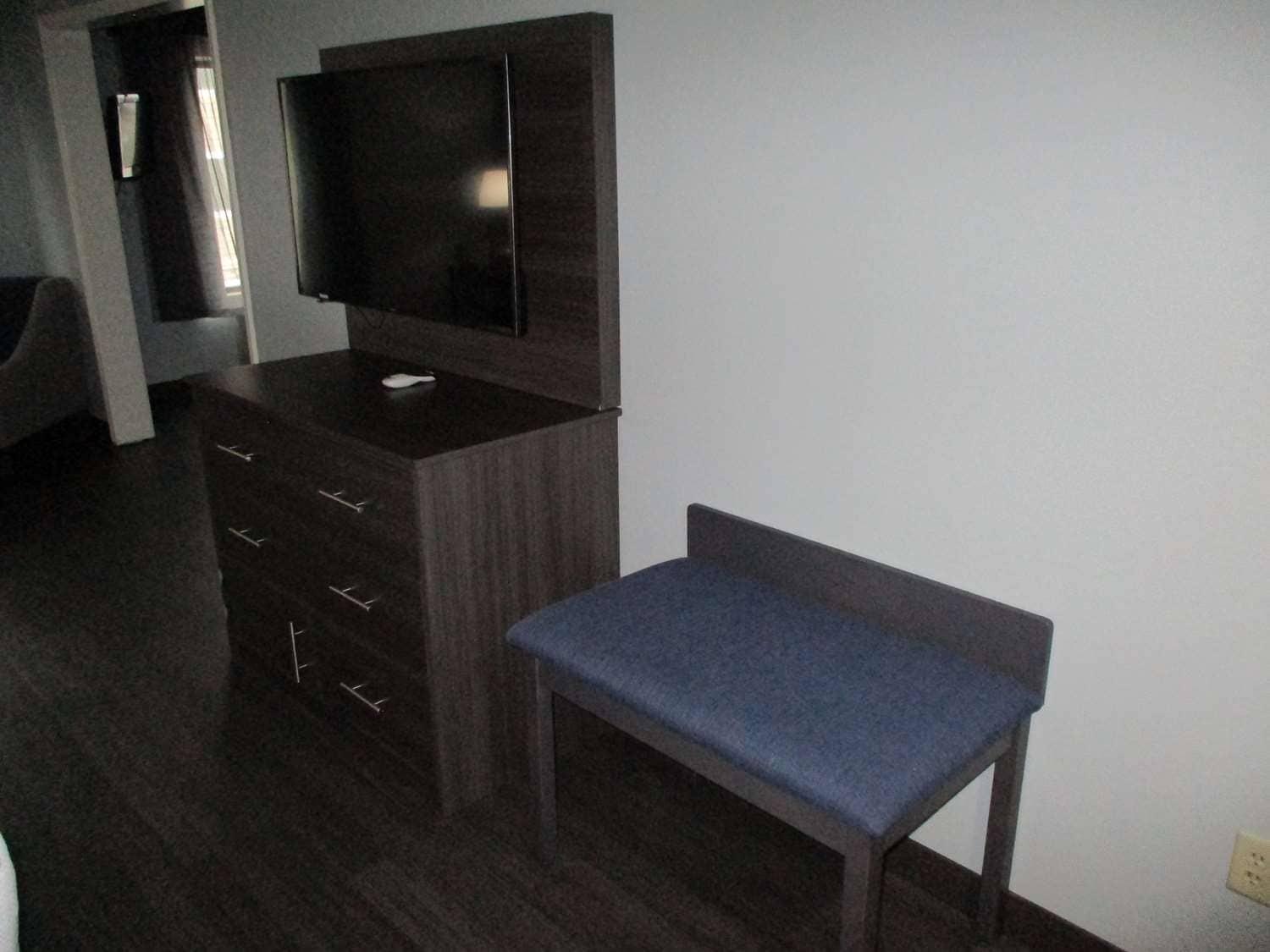 Best Western Plus Champaign/Urbana Inn Bilik gambar